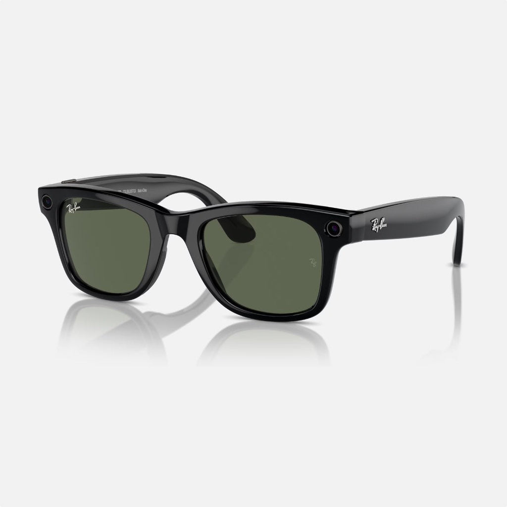 Ray-Ban Meta Wayfarer (Gen 1) - view 2